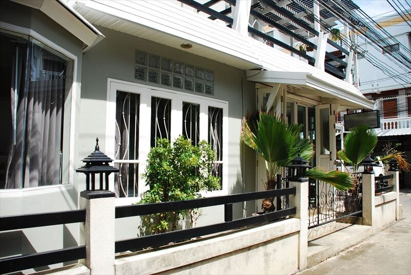 Taylor'S Guesthouse Хуа Хин Екстериор снимка